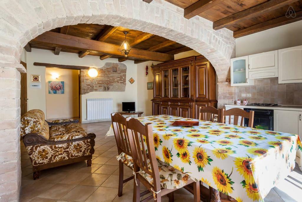 Ciards House Apartment Montefalco Luaran gambar